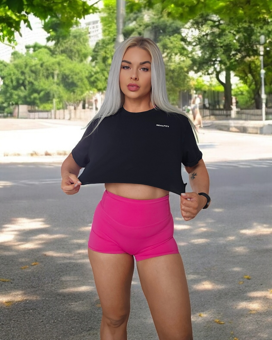 Basic Crop Tee Black